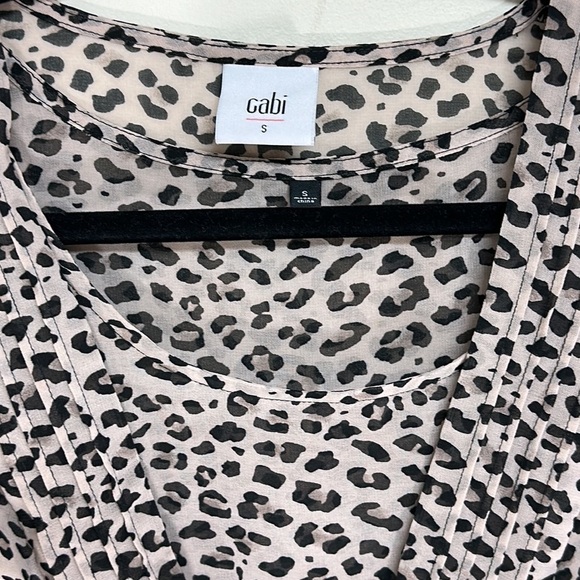 Cabi Leopard‎ Flutter Ruffle Tank Small - Picture 4 of 7